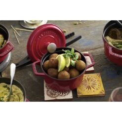 Staub Cocotte 22 Cm, Rond(e), Cerise, Fonte -Staub Cuisine 750032472